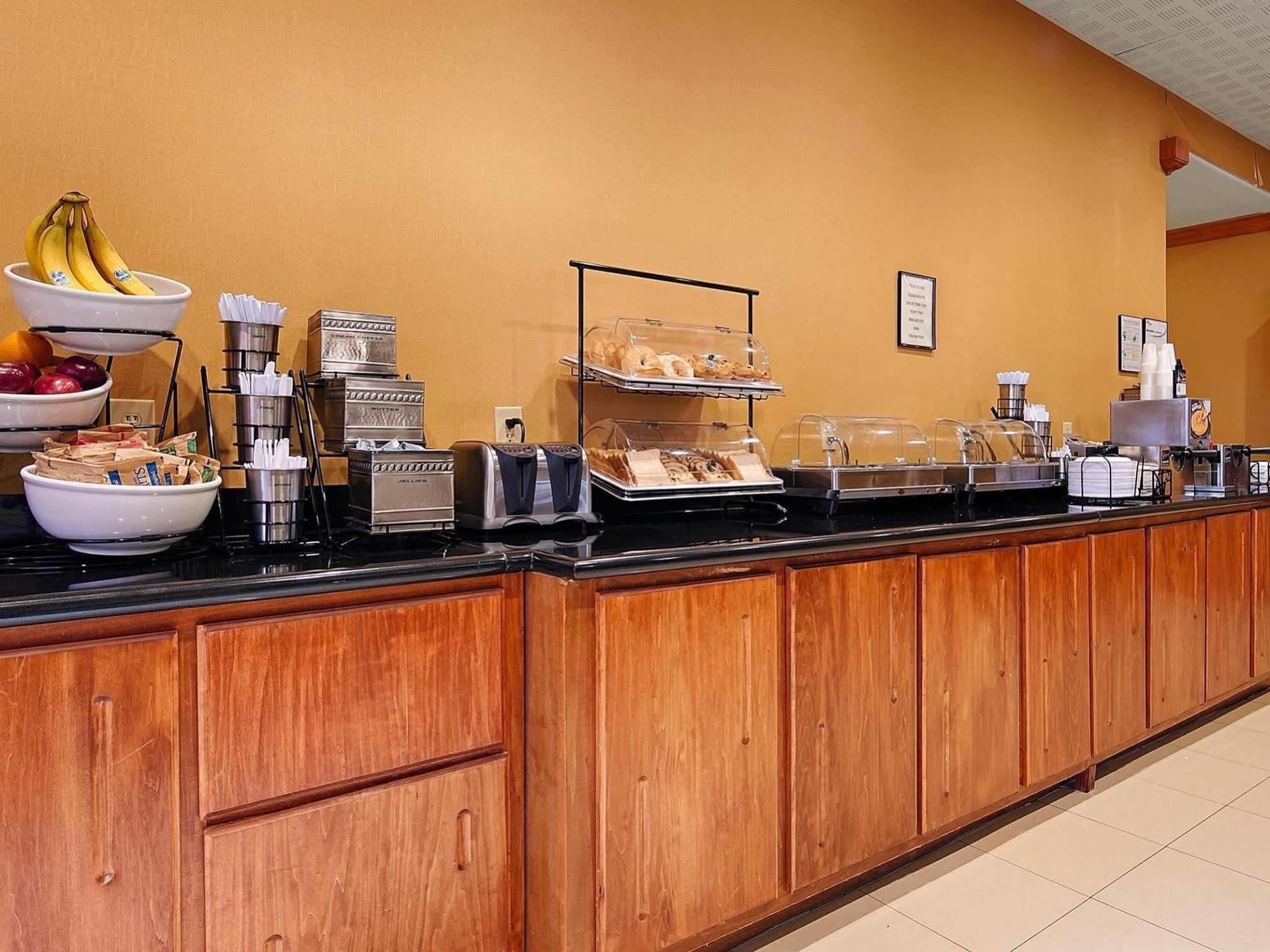 Best Western Plus Rose City Conference Inn Thomasville Dış mekan fotoğraf
